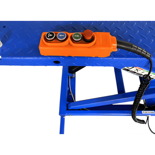 iDEAL Elec-Hydra Motorcycle Lift Bench w/Integrated Motor & Retractable Ramp - M-2200IEH-XR